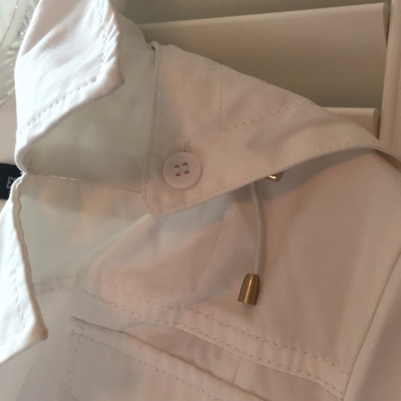 White Ellen Tracy trench coat rain jacket - Picture 4 of 8